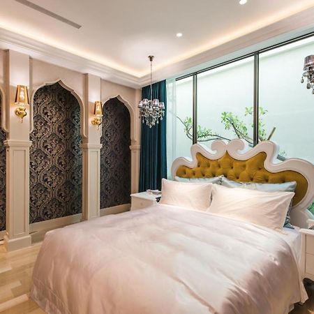 Green Palm Motel Юаньлінь Екстер'єр фото
