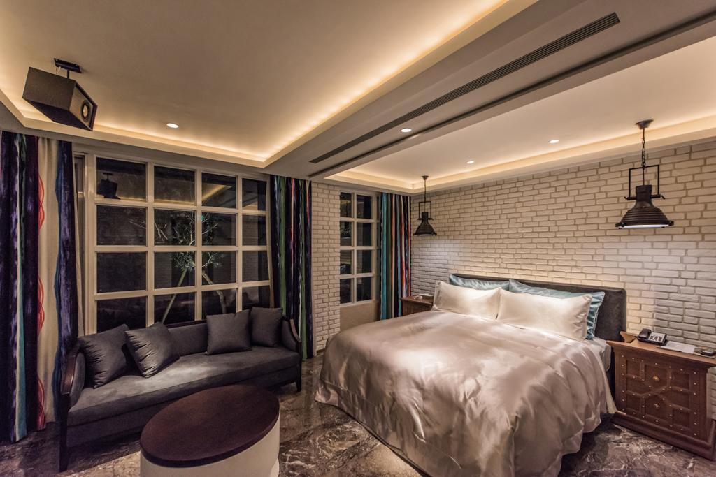 Green Palm Motel Юаньлінь Екстер'єр фото
